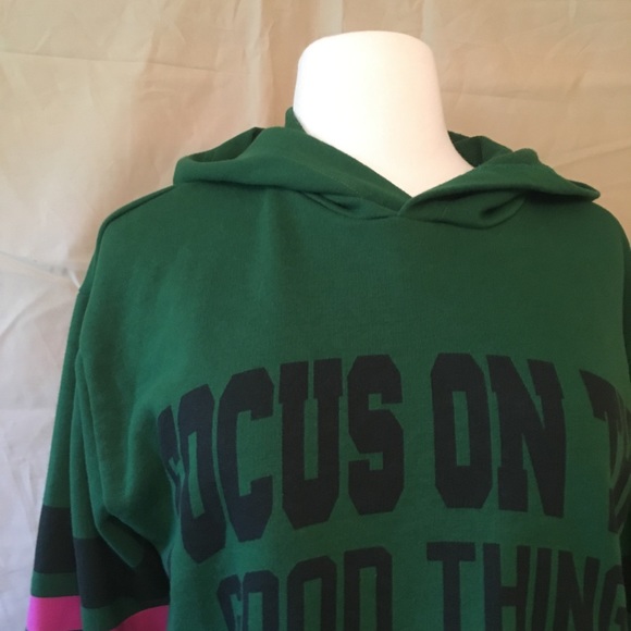 Zara Graphic “Hoodie Focus On The Good Things” - Picture 8 of 8